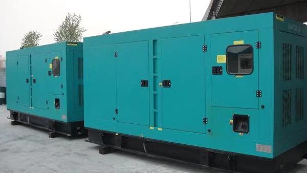 岳西康明斯400kw大型柴油二手发电机组
